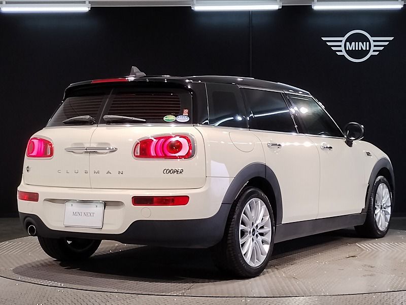 MINI COOPER CLUBMAN