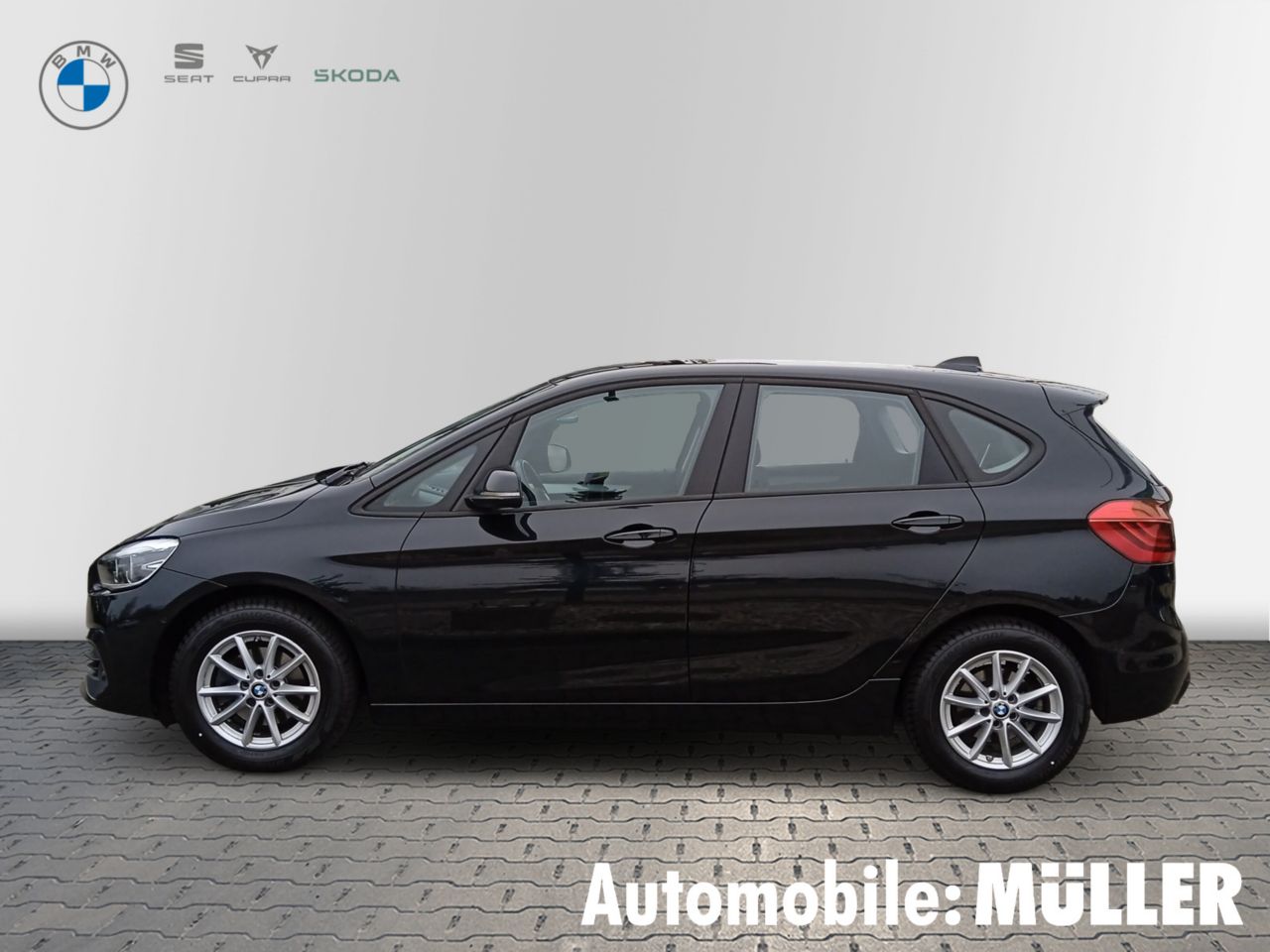 BMW 218
