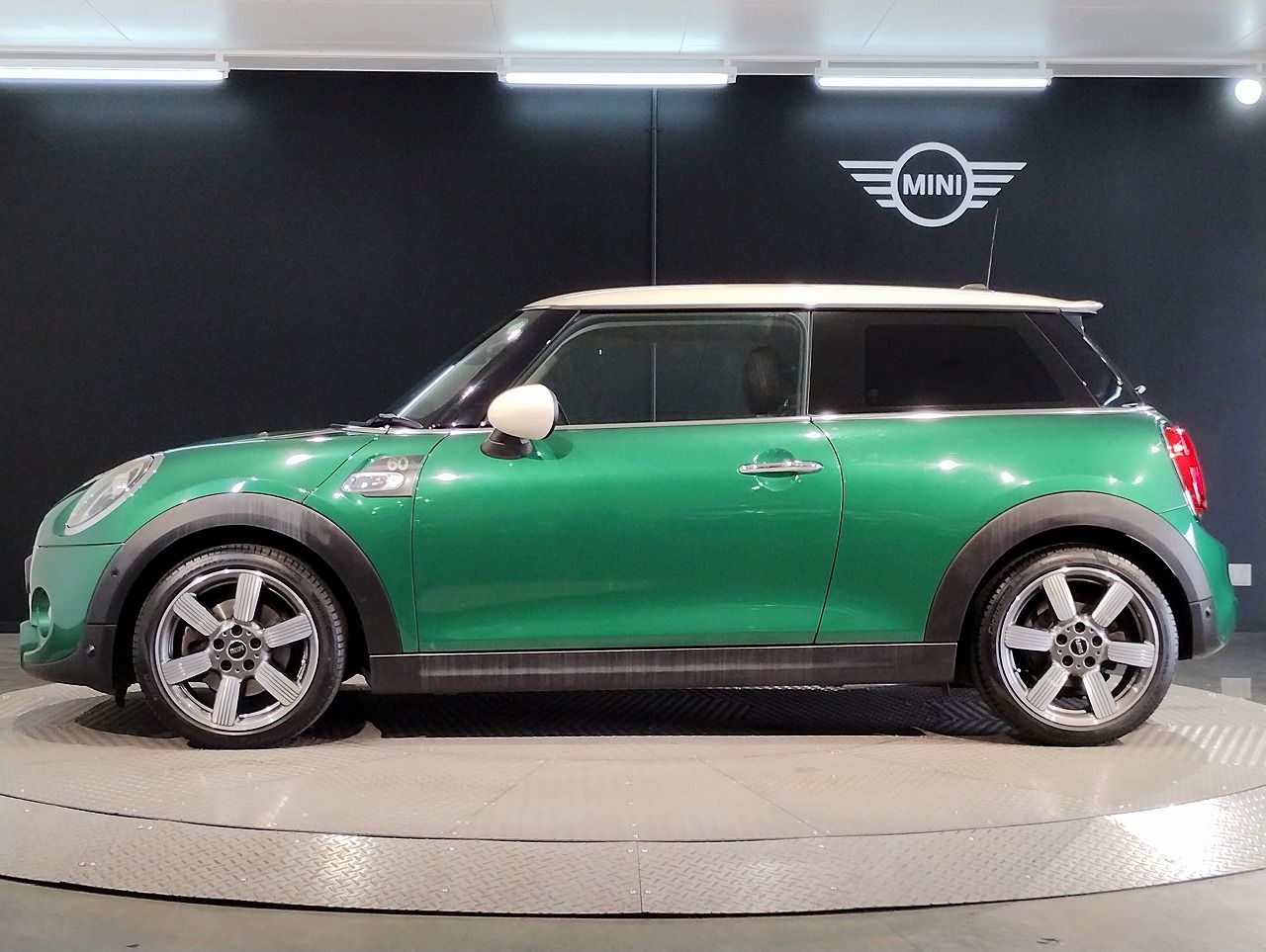 F56 MINI Cooper S 3-Door Hatch LCI