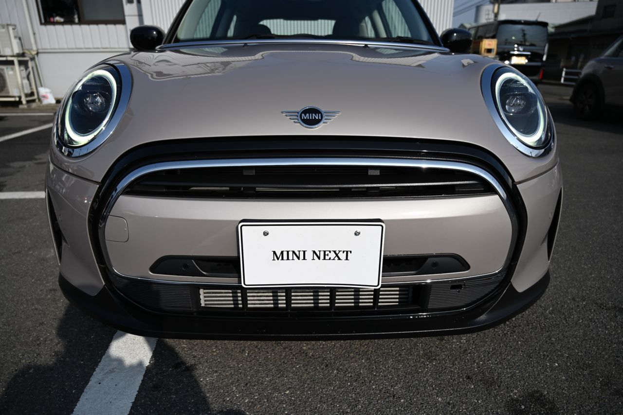 MINI Cooper F56 RHD