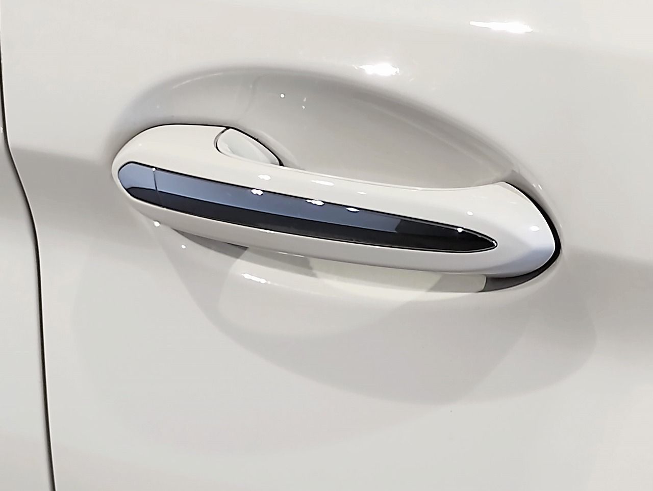 523D