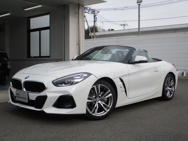 G29 z4 sDrive20i RHD