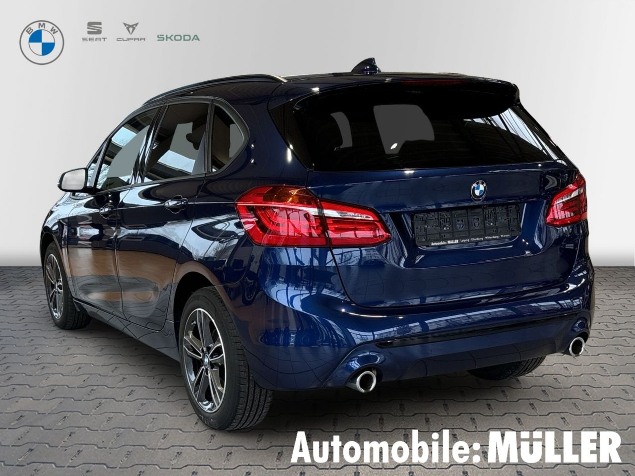BMW 218