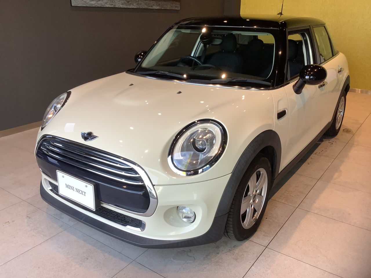 MINI COOPER 5 DOOR