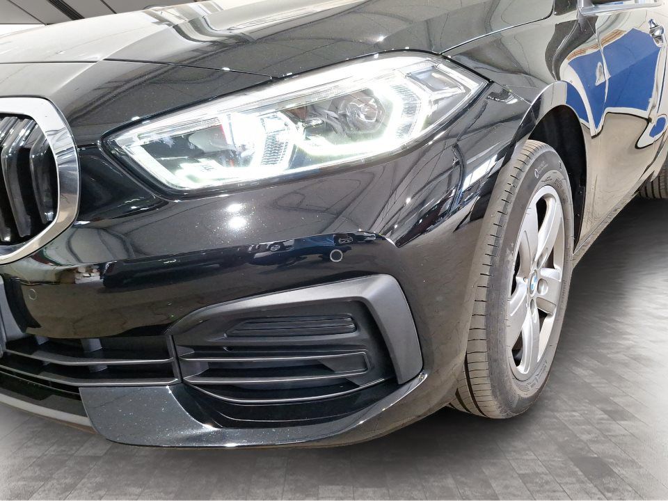 BMW 118