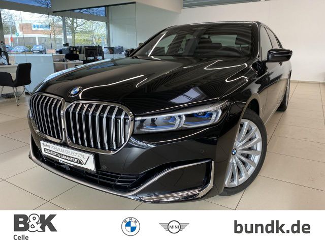 740d xDrive Limousine