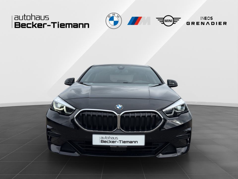 BMW 218