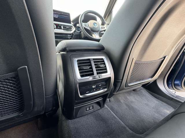 G08 iX3 BEV RHD