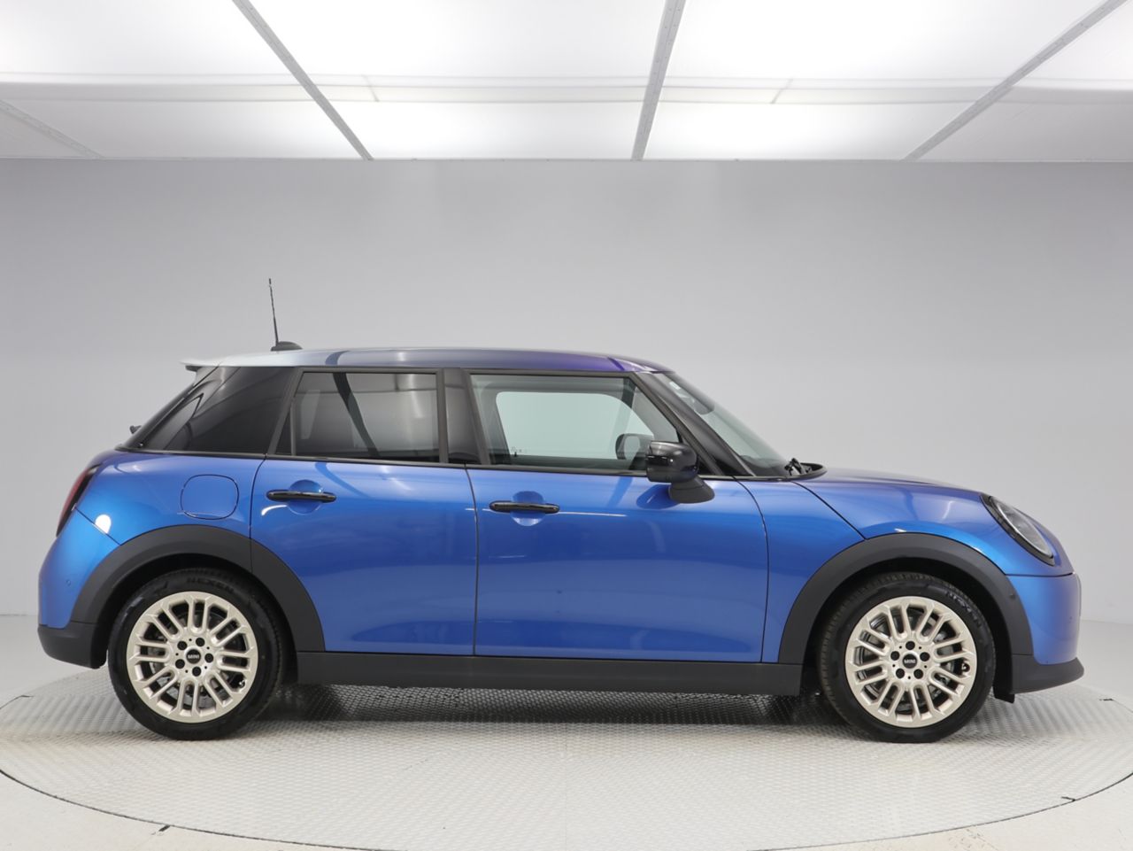F65 MINI Cooper S 5Dr