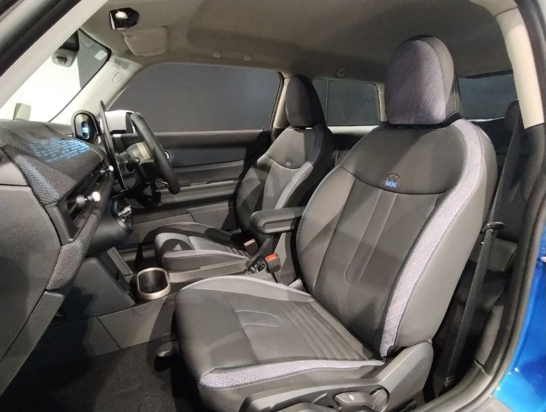 F66 MINI Cooper C 3Dr