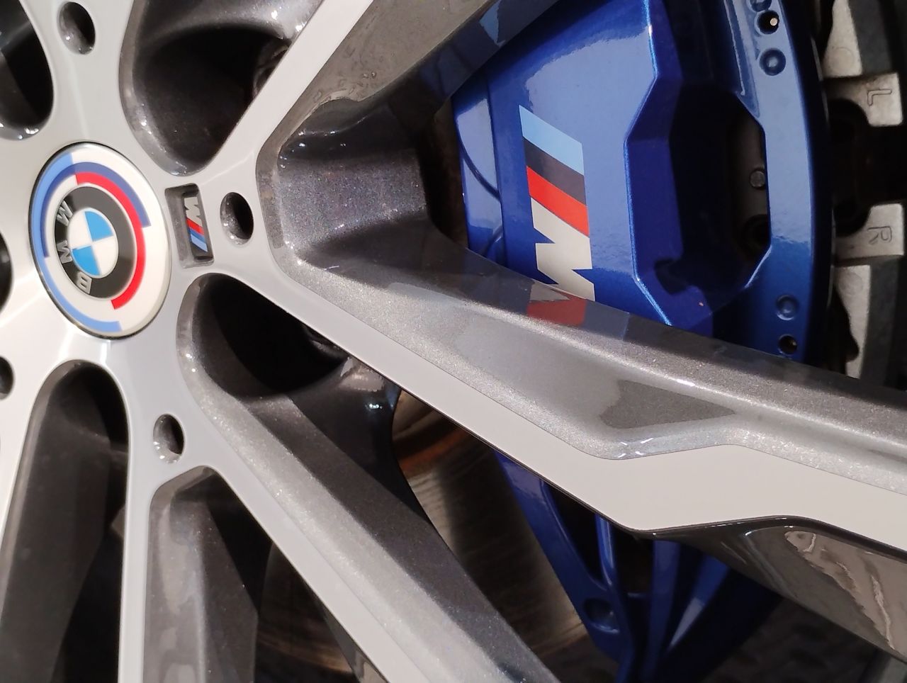 G01 X3 M40i RHD LCI ZA