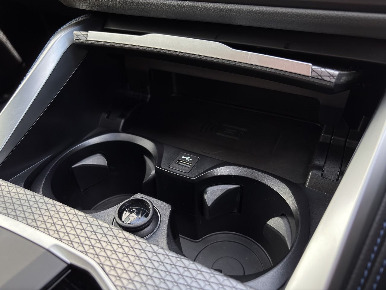 G26 i4 eDrive40 RHD