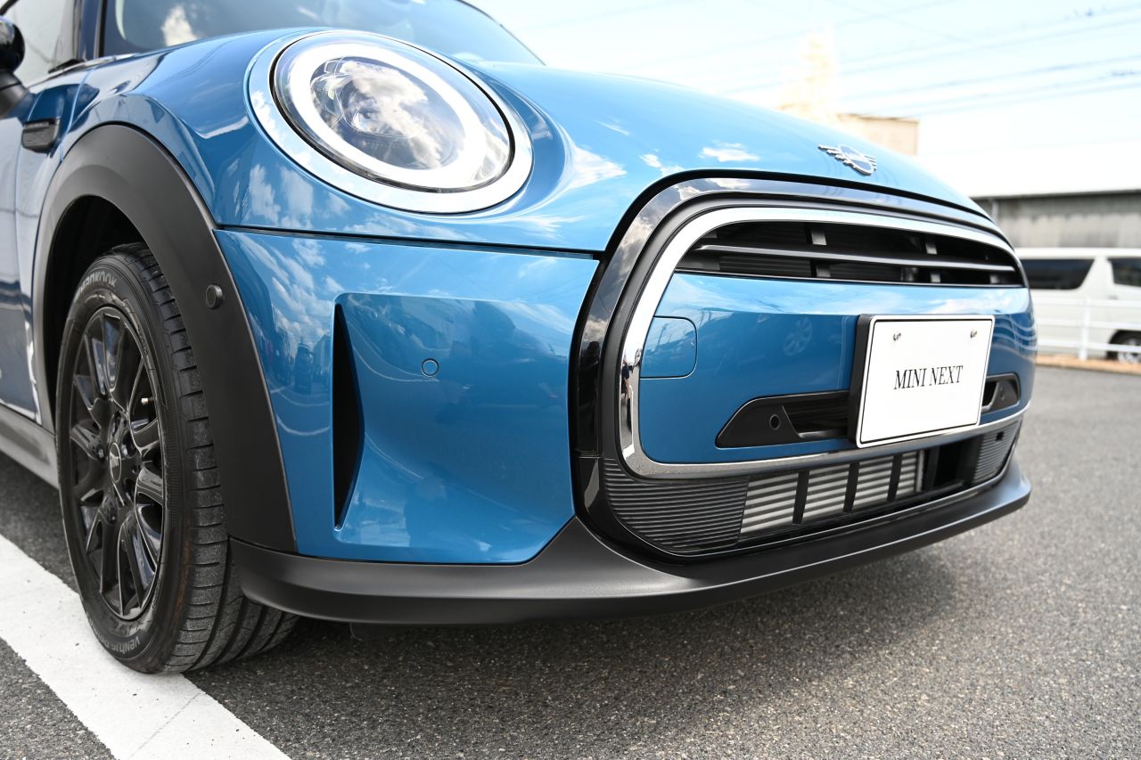 MINI Cooper F56 RHD