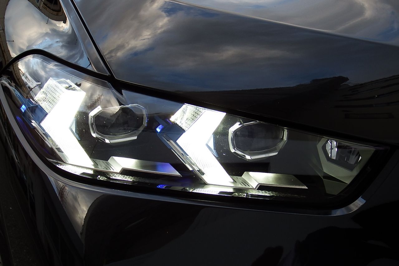 X5 xDrive40d RHD