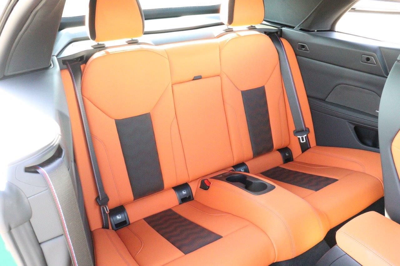 G*** M* C********** M x***** C********** RHD