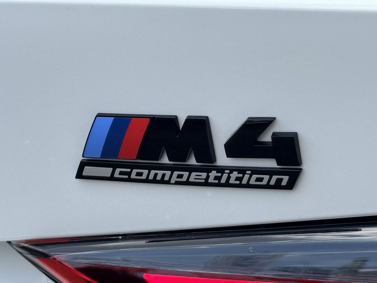 G83 M4 Competition M xDrive Competition RHD