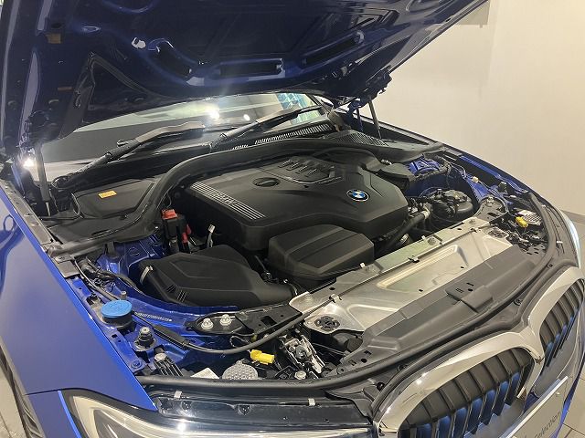 G20 320i Saloon RHD TU