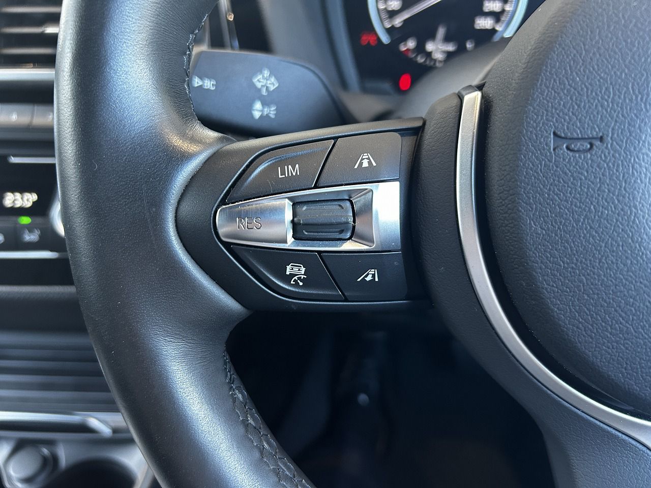 118D 5DOOR RHD
