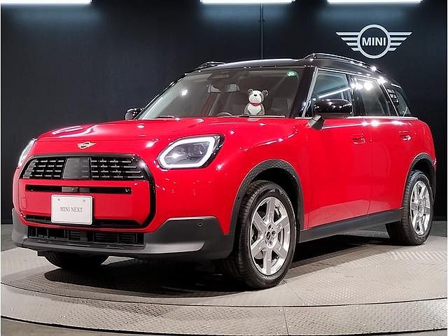 THE NEW MINI COUNTRYMAN C
