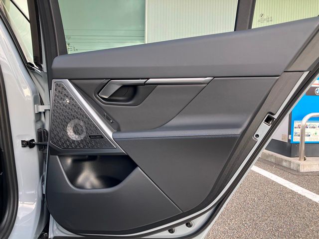 BMW i5 eDrive40 Sedan RHD