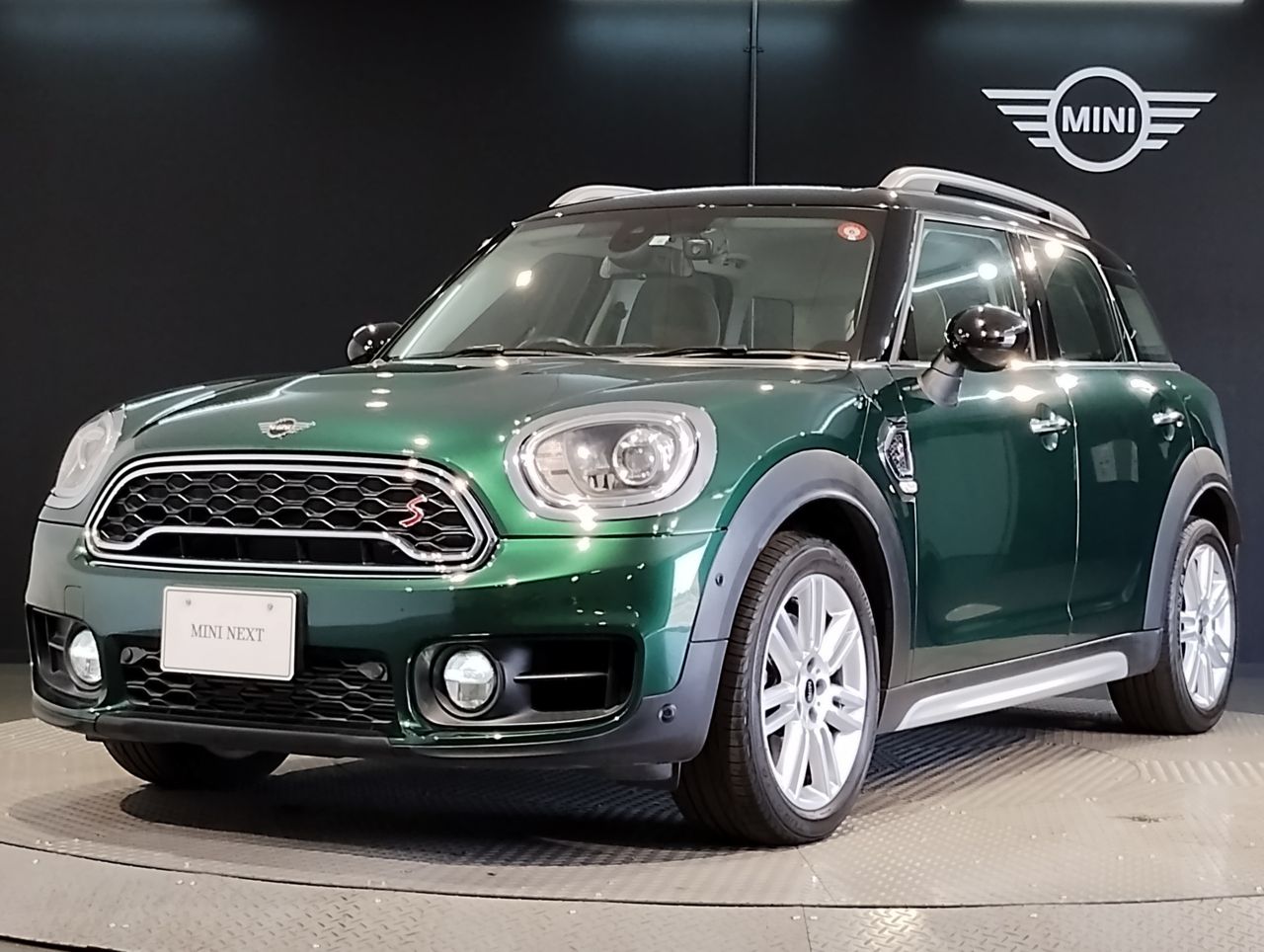 MINI COOPER S CROSSOVER.