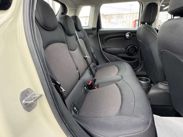 F55 MINI Cooper 5-Door Hatch LCI