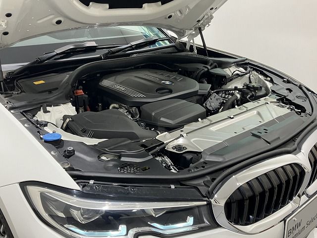 G21 320d xDrive Touring RHD