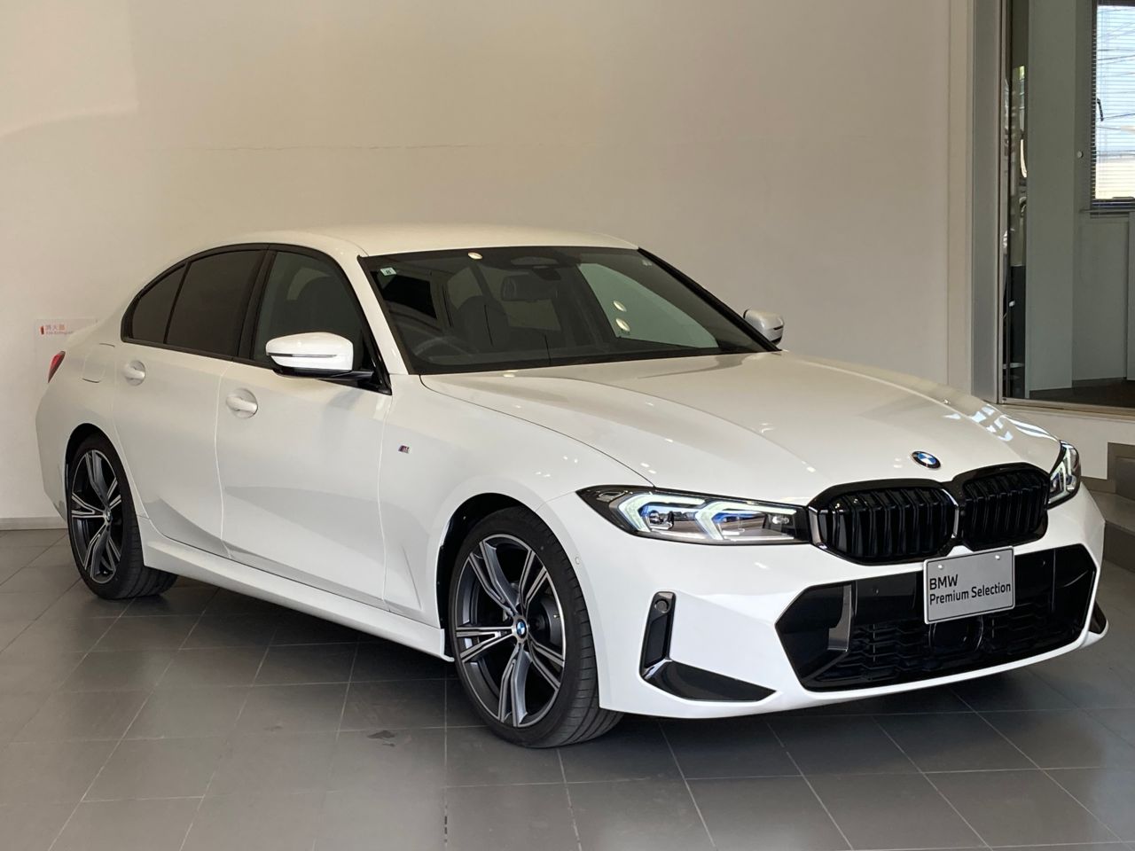 320d xDrive Berline RHD