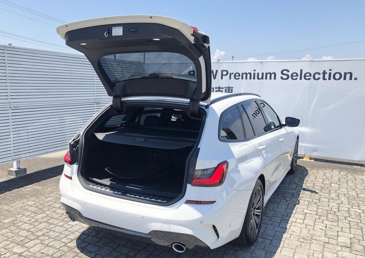 G21 320d xDrive Touring RHD