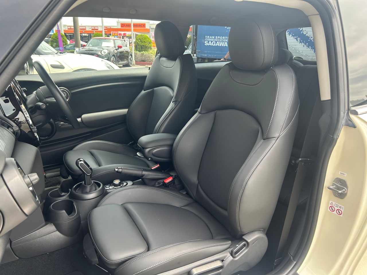 F56 MINI Cooper 3-Door Hatch LCI