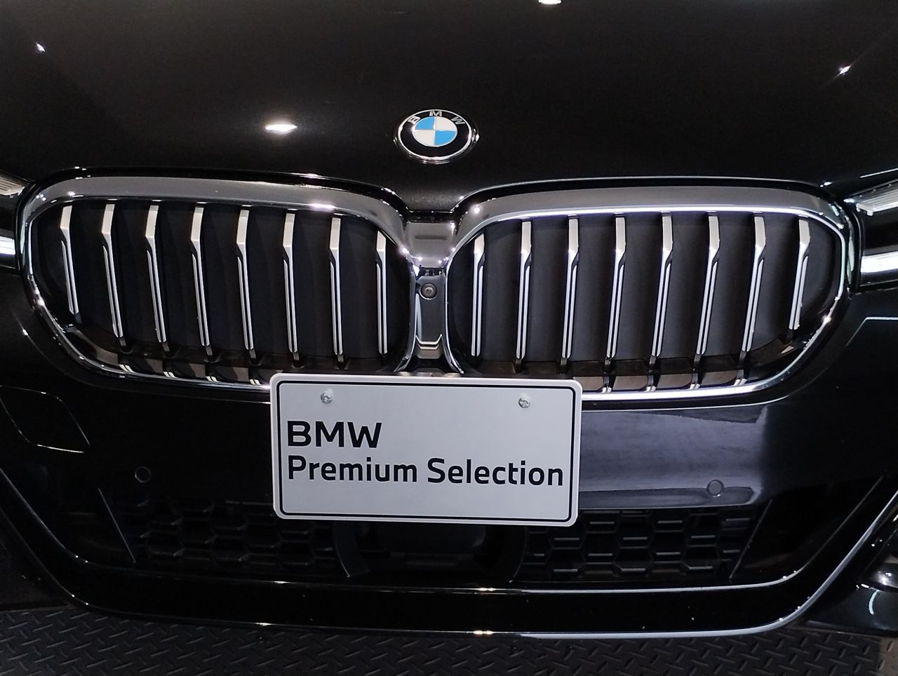 520d xDrive Touring RHD
