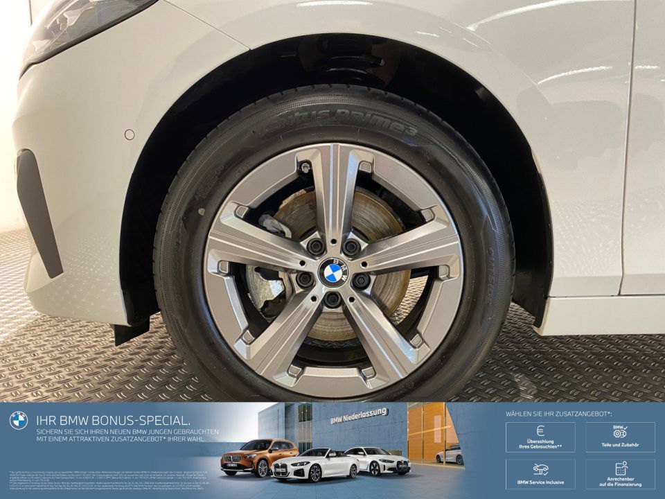 BMW 218