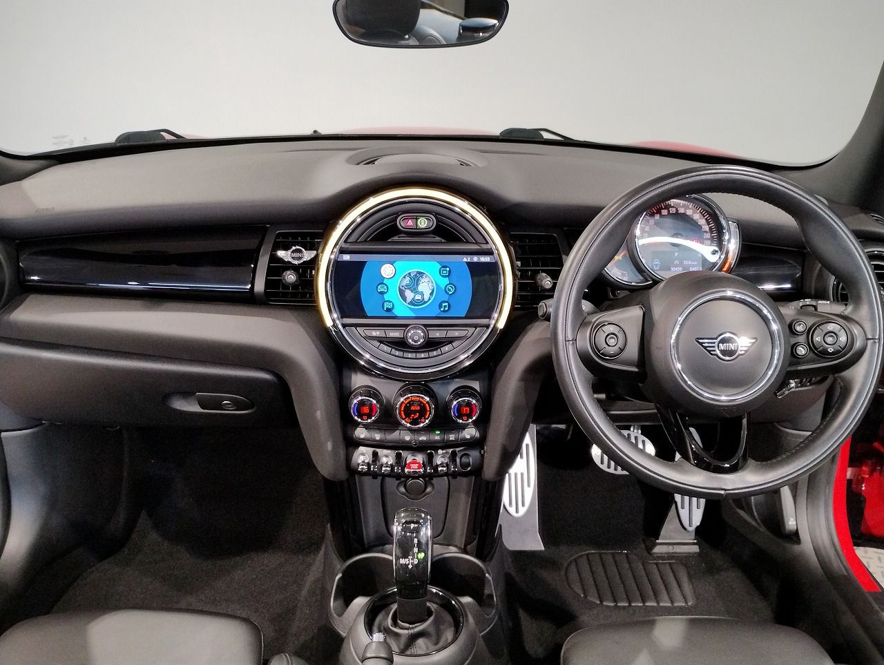 F57 MINI Cooper Convertible LCI