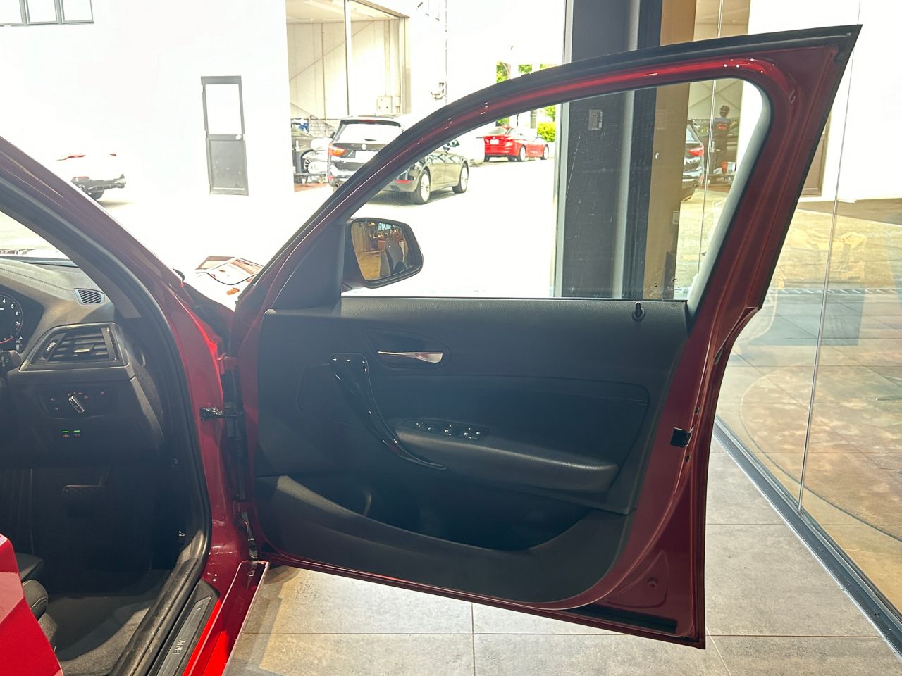 118 5DOOR RHD