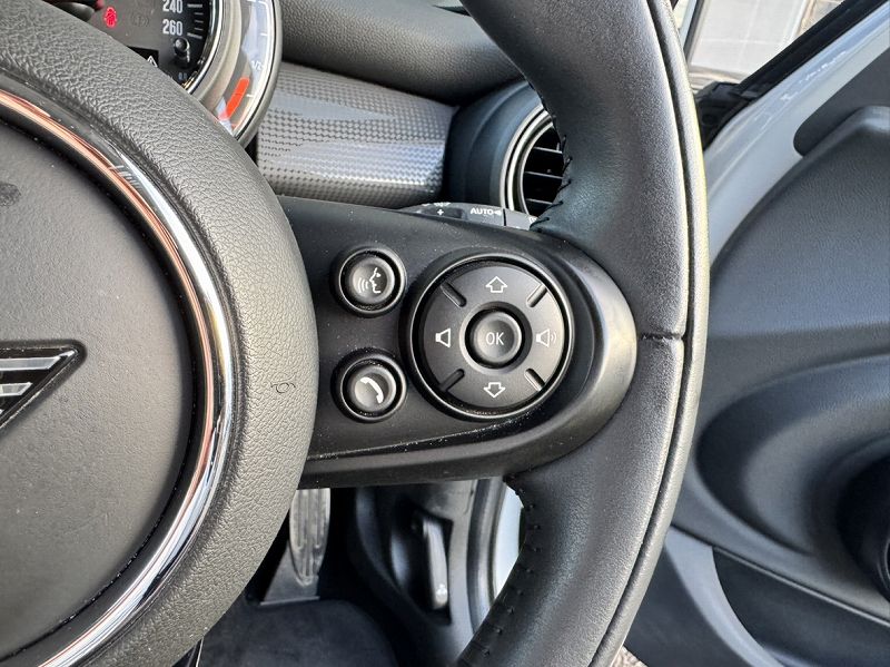 MINI F55 Cooper D 5dr Hatch LCI