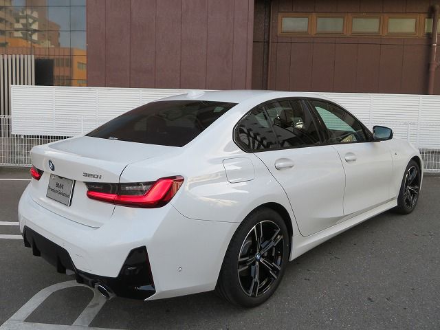 G20 320i Saloon LCI RHD MX