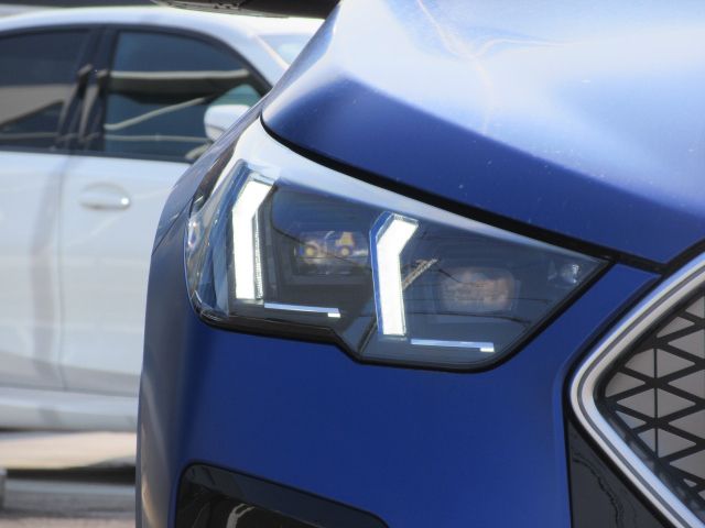 iX2 xDrive30 MSP