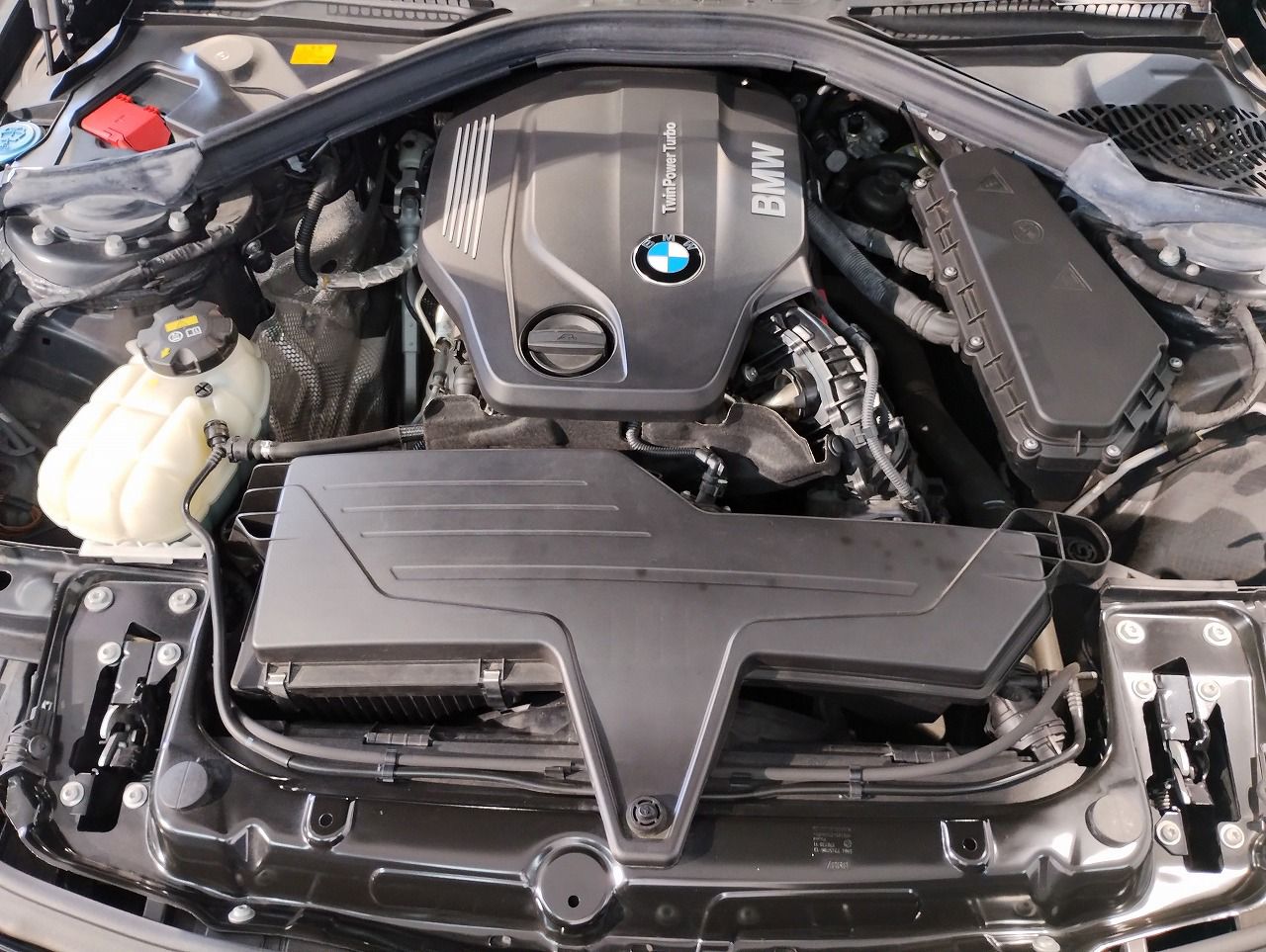 320D TOURING RHD