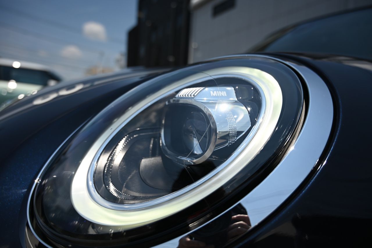 F56 COOPER D (AT)