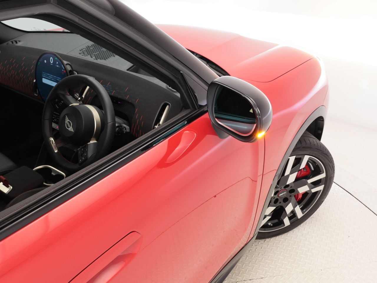 U25 MINI John Cooper Works Countryman ALL4