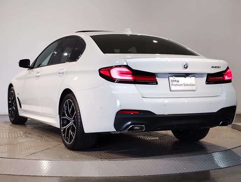 520i Sedan RHD