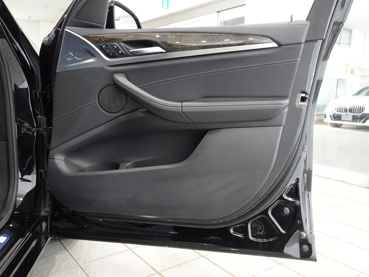 X3 M40d RHD ZA