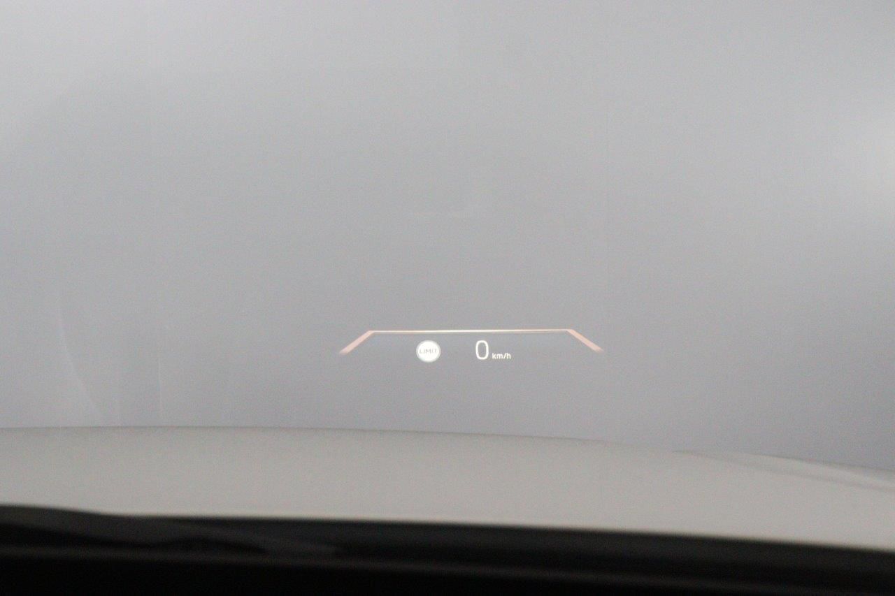 G** ***i G*** C**** ***