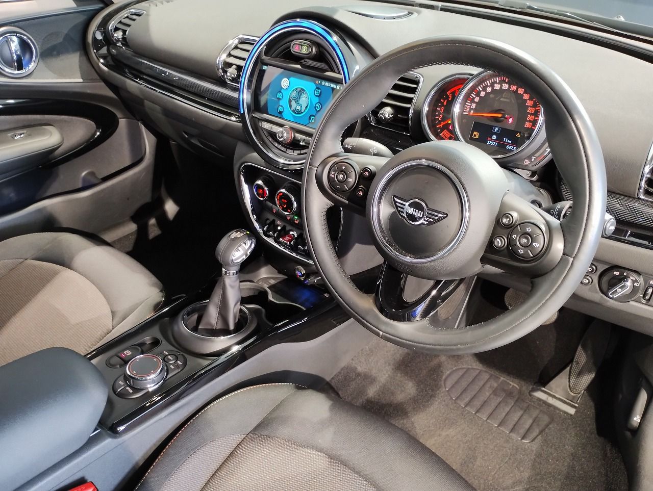 MINI CLUBMAN COOPER D