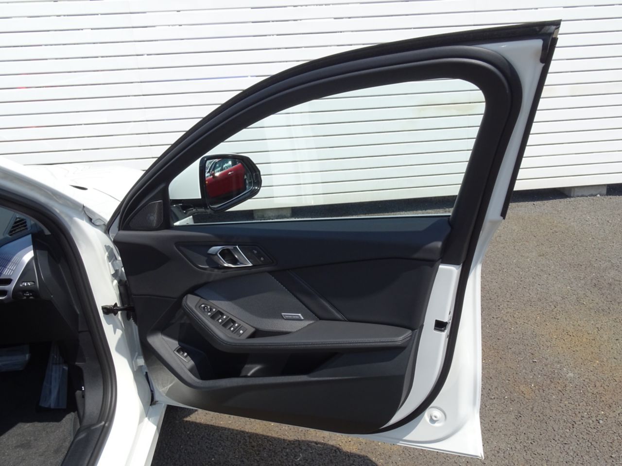 120 Sport Sports Hatch