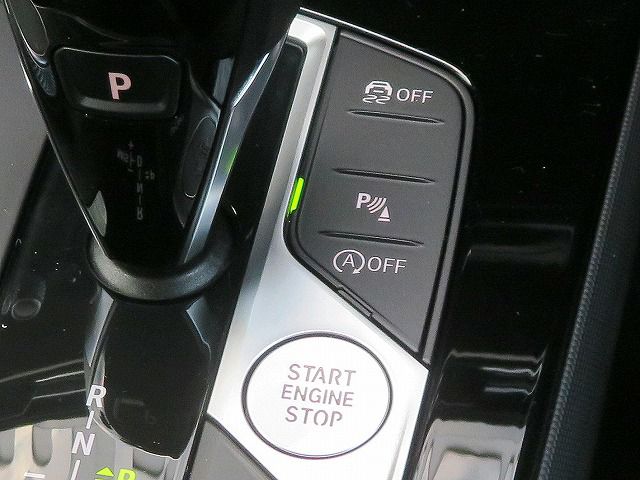 F4* **35i xDrive **** ***** B48 2.0i