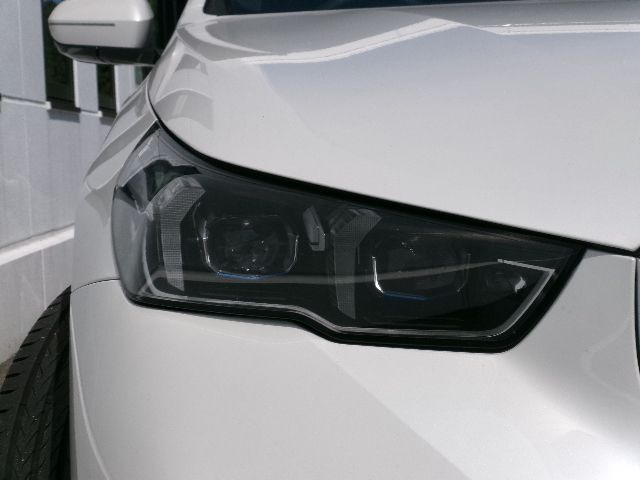 BMW i5 eDrive40 M Sport RHD