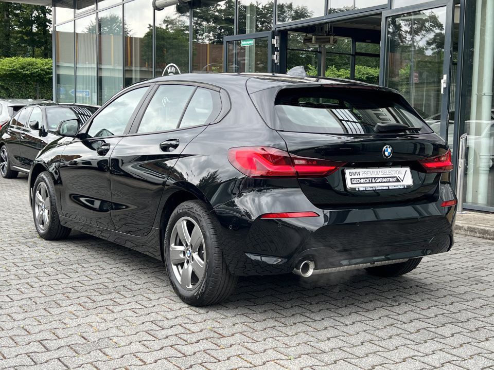BMW 118