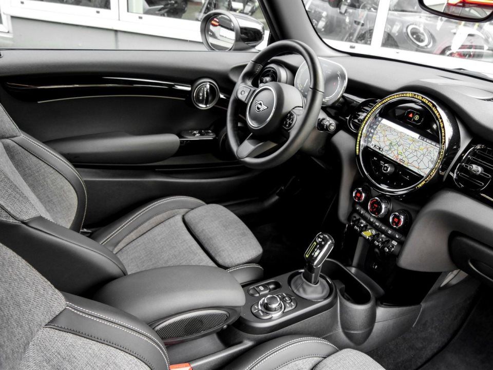 MINI Cooper SE