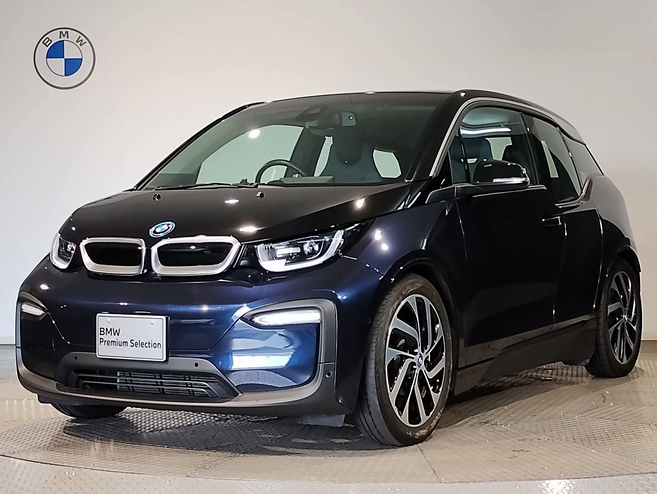 i3 (レンジ・エクステンダー装備車)